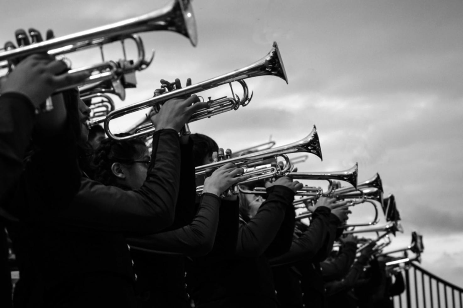 Sessione di studio che illustra l'analisi di tecniche di performance musicale